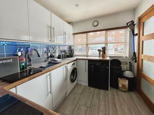 Photo 15- click for photo gallery